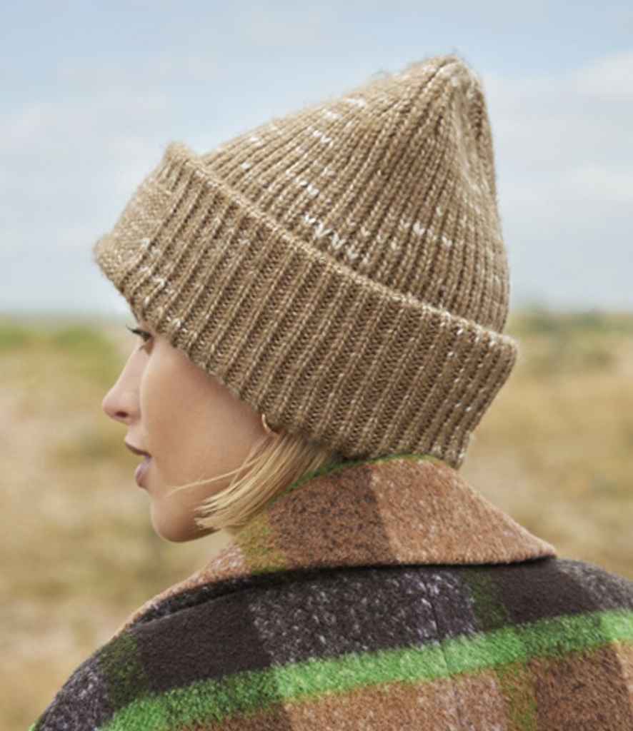 Beechfield Chunky Knitted Patch Beanie - ESH