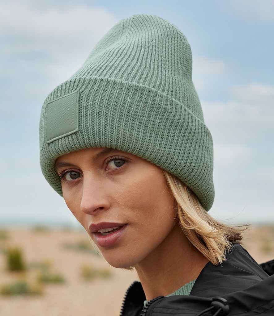 Beechfield Deep Cuff Tonal Patch Beanie - DUG