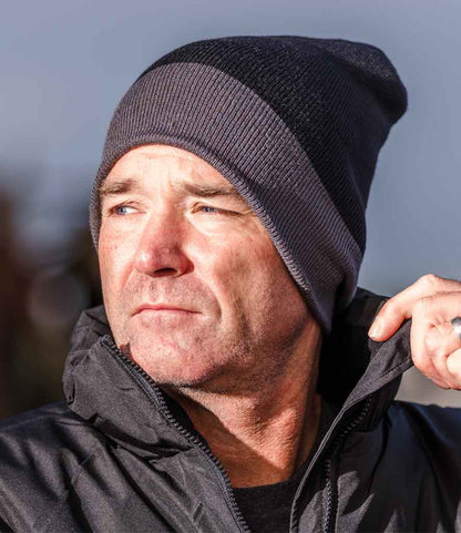 Result Genuine Recycled Compass Beanie - BK/GY